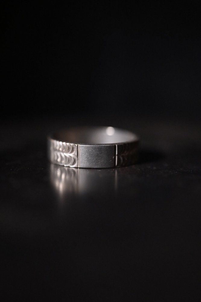 Vintage silver ring