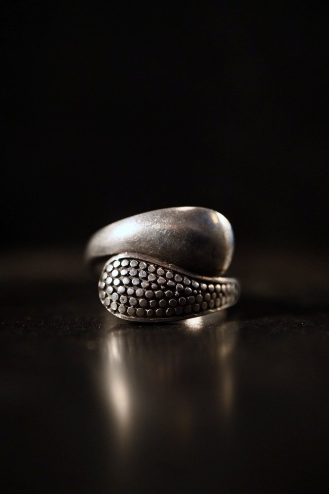 Vintage silver ring