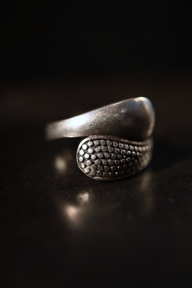 Vintage silver ring