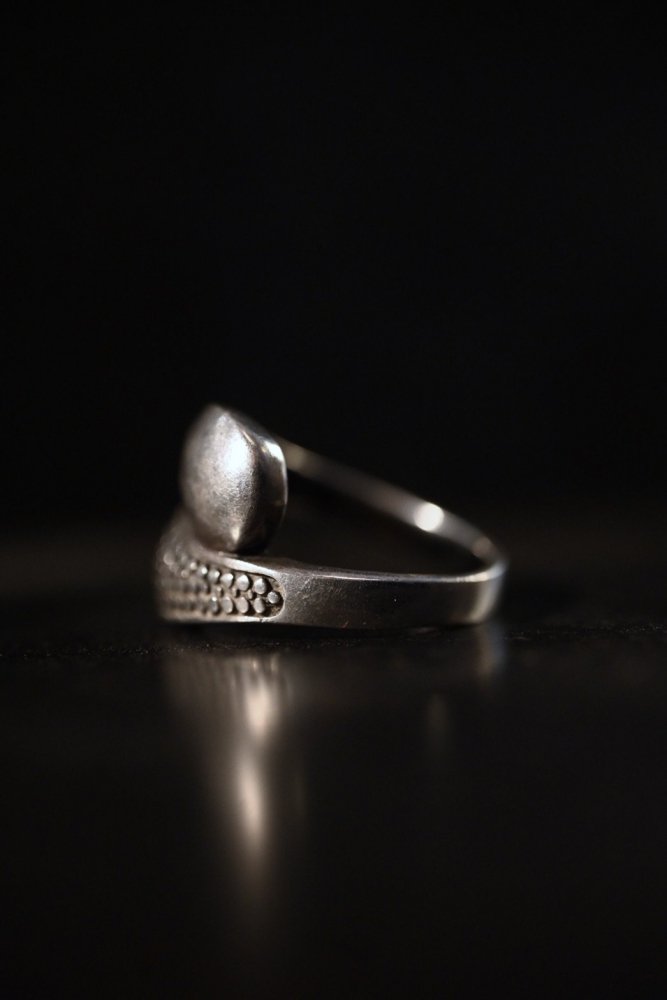 Vintage silver ring