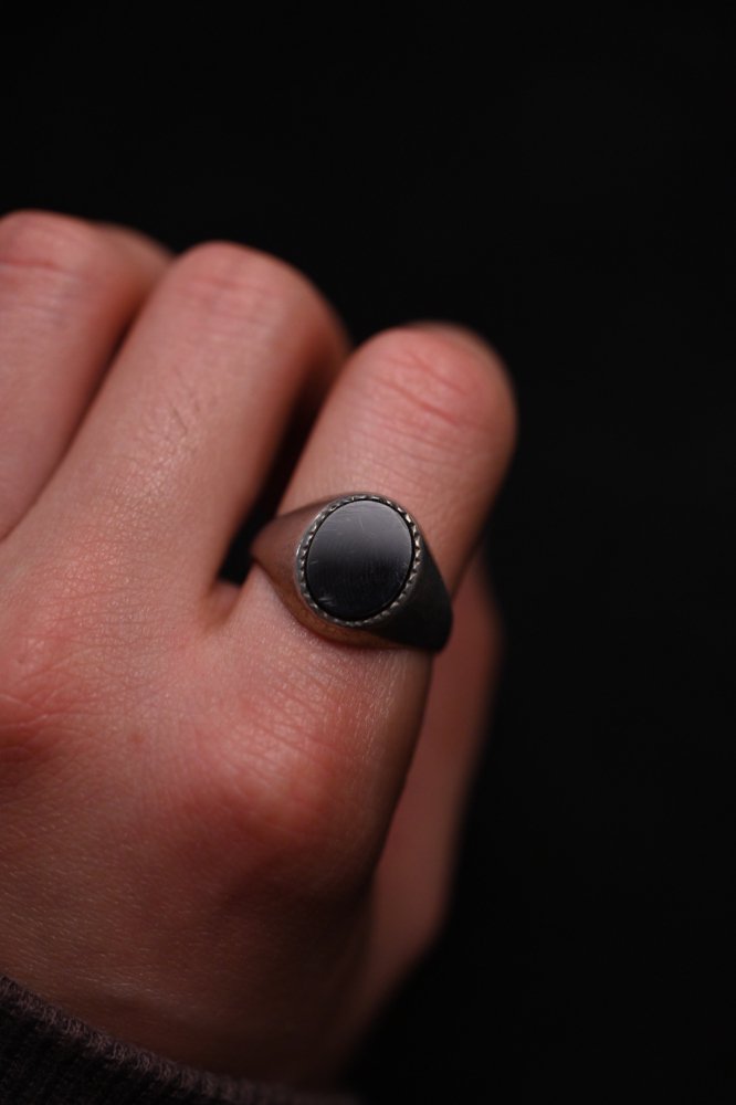 Vintage silver  onyx ring