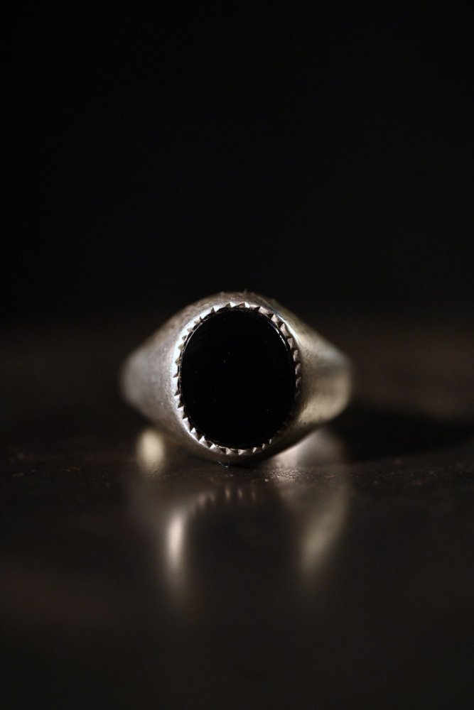 Vintage silver  onyx ring