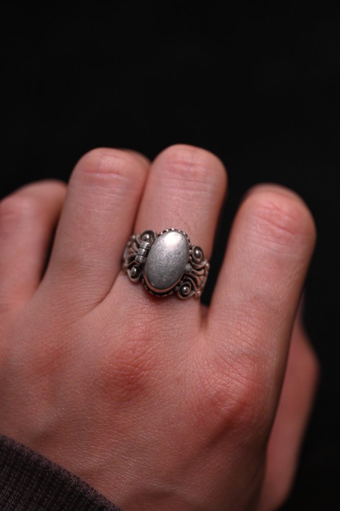 Vintage silver poison ring