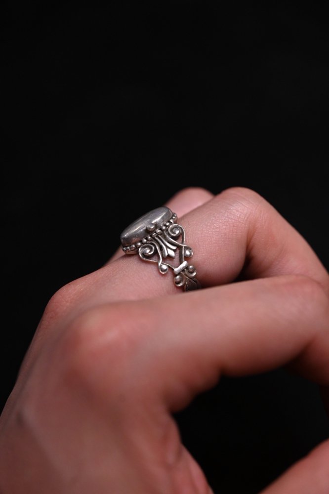 Vintage silver poison ring