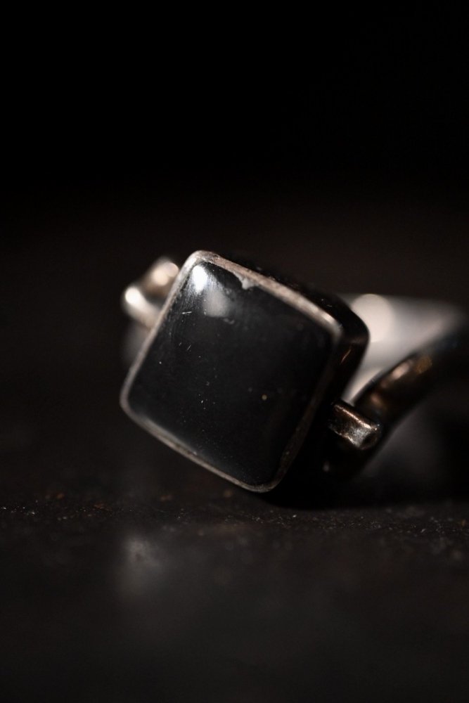 Vintage silver 950 onyx shell ring