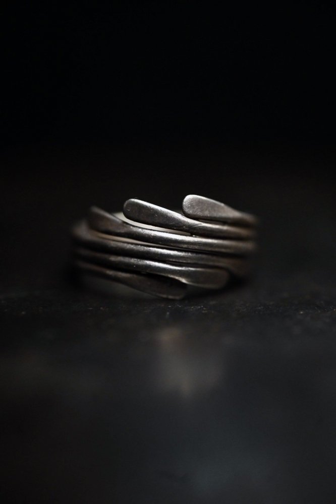 Vintage silver ring