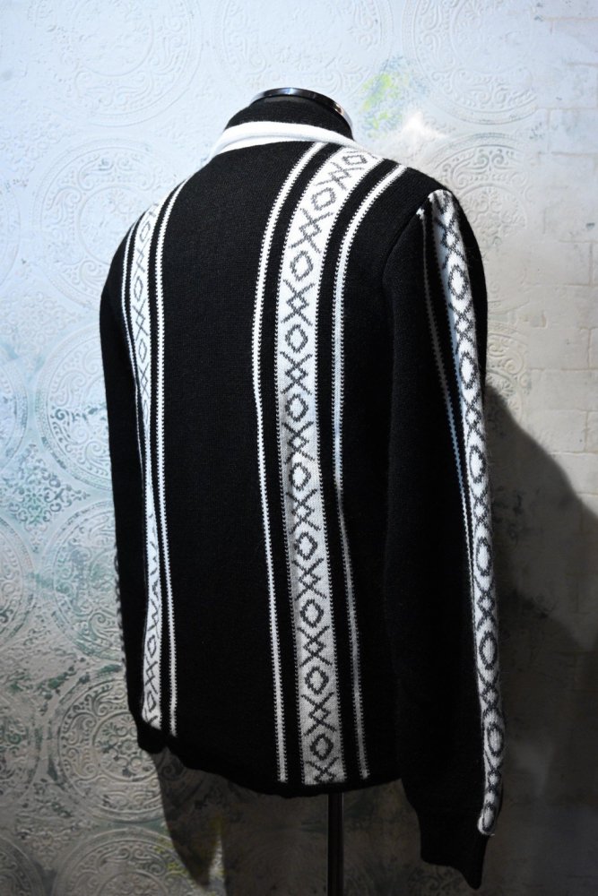 us 1960's high neck zip up sweater