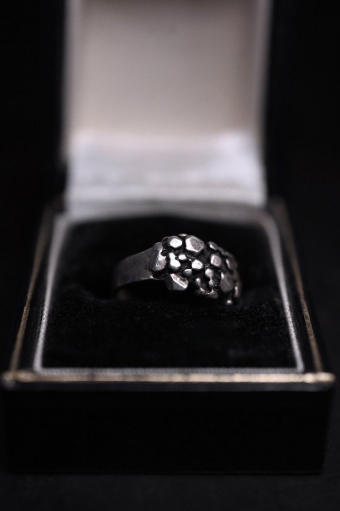 Vintage silver ring