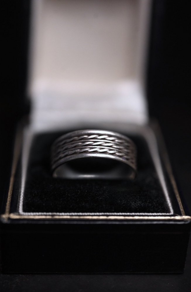 Vintage silver ring