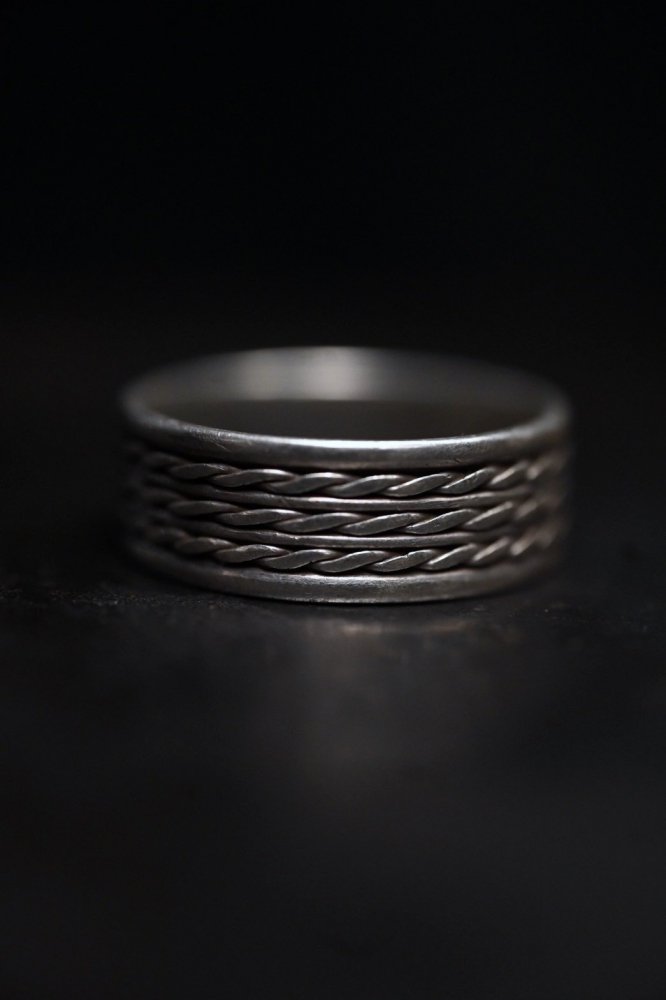 Vintage silver ring