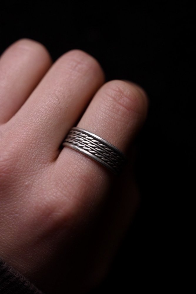 Vintage silver ring