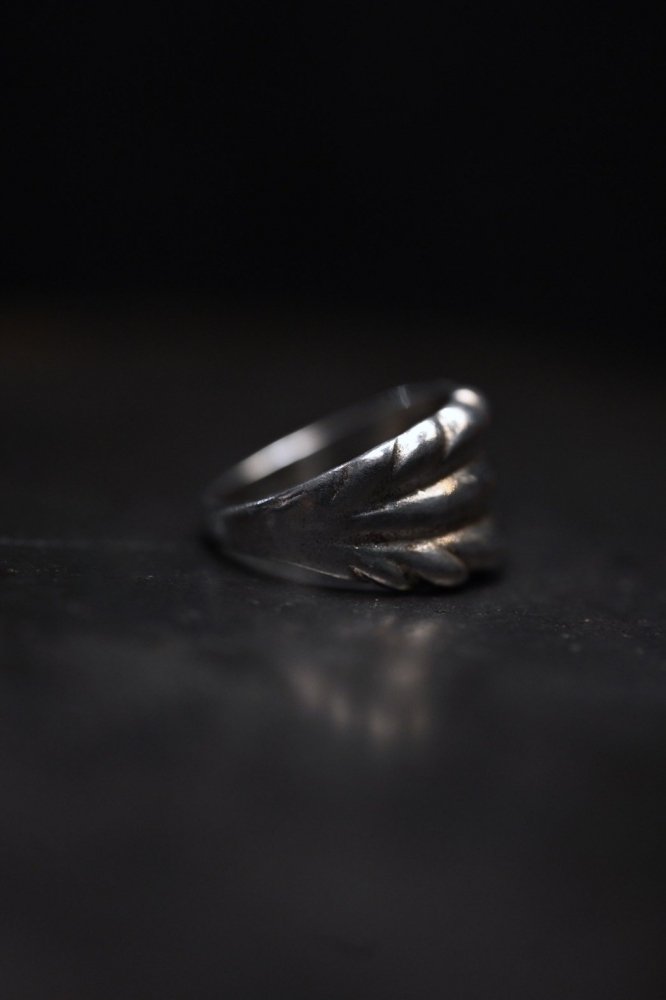 Vintage silver ring