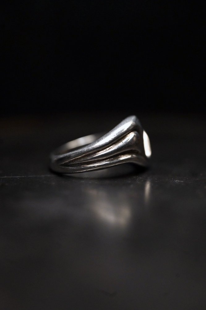 Vintage silver ring