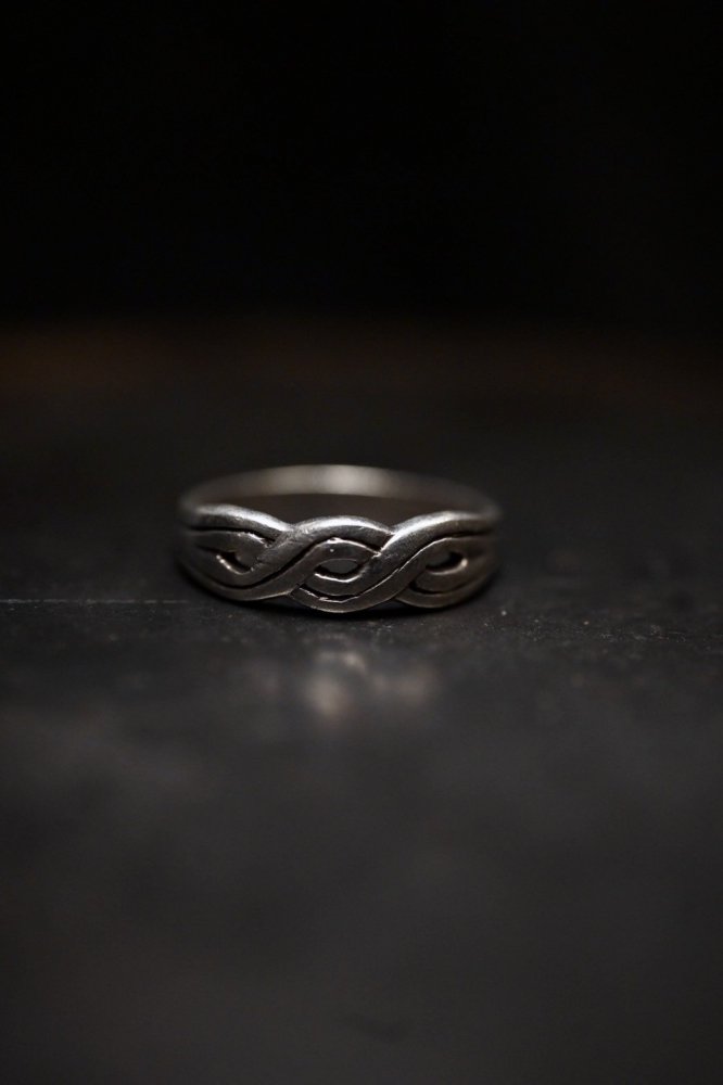 Vintage silver ring