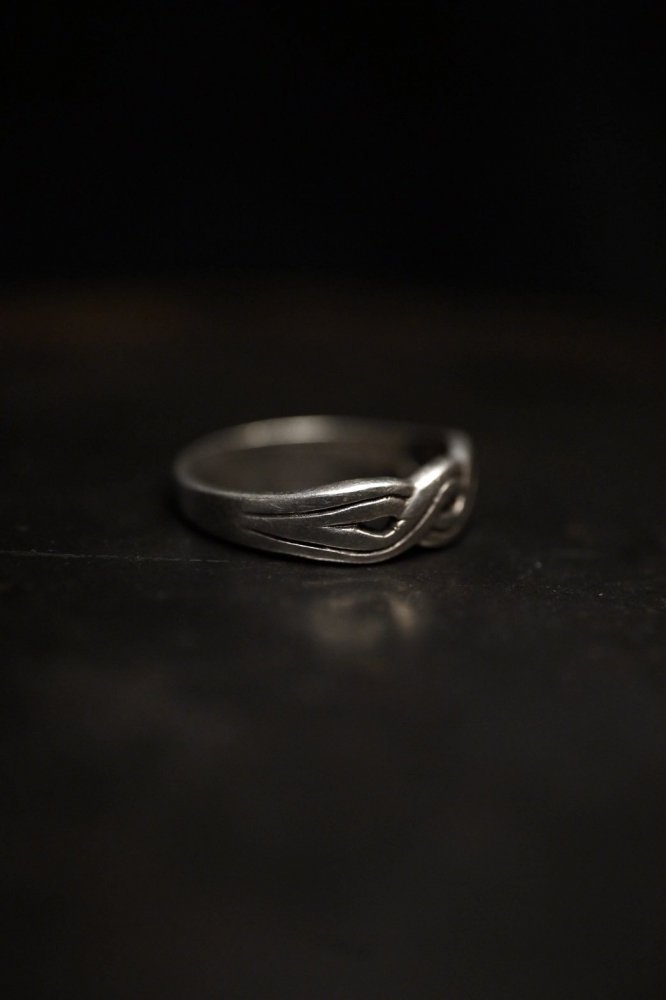 Vintage silver ring