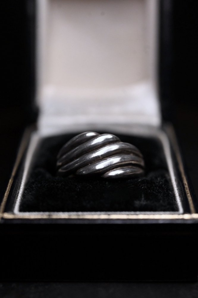 Vintage silver ring