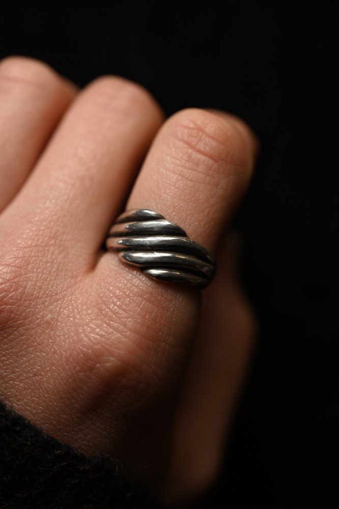 Vintage silver ring