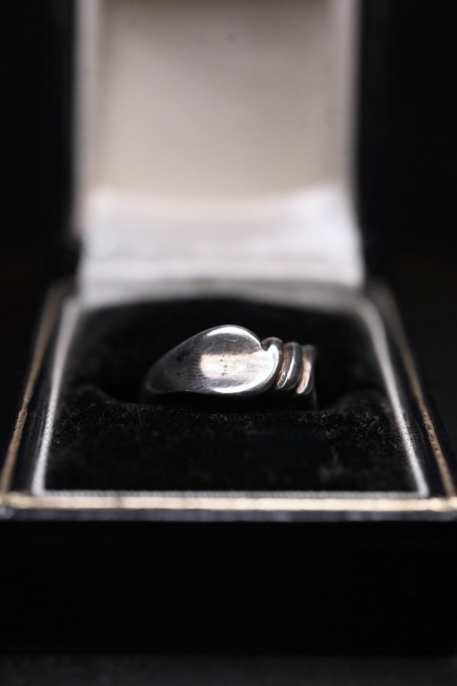 Vintage silver ring