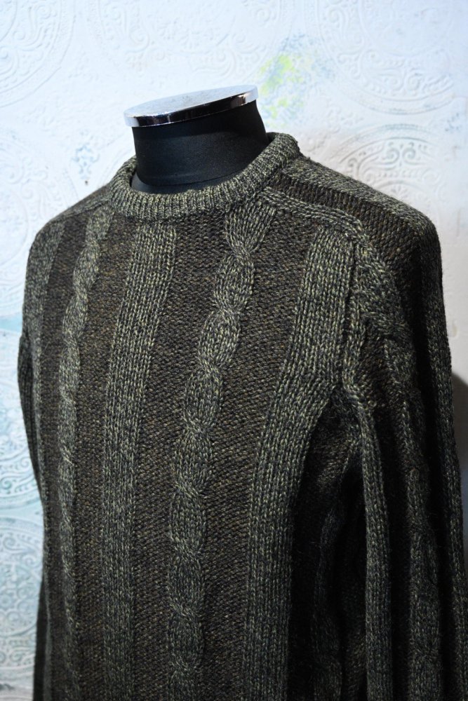 England 1960's wool cable sweater