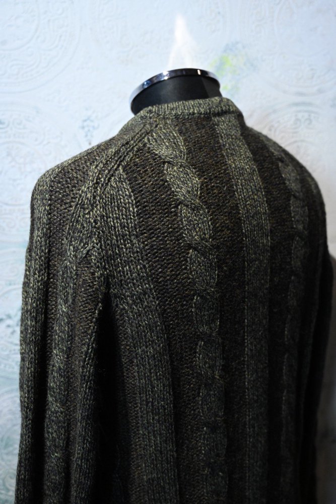 England 1960's wool cable sweater