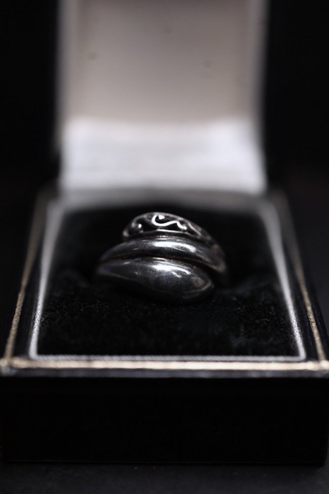 Vintage silver ring