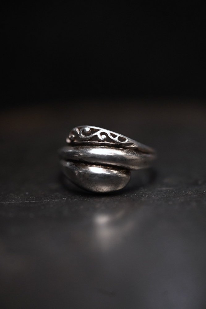 Vintage silver ring