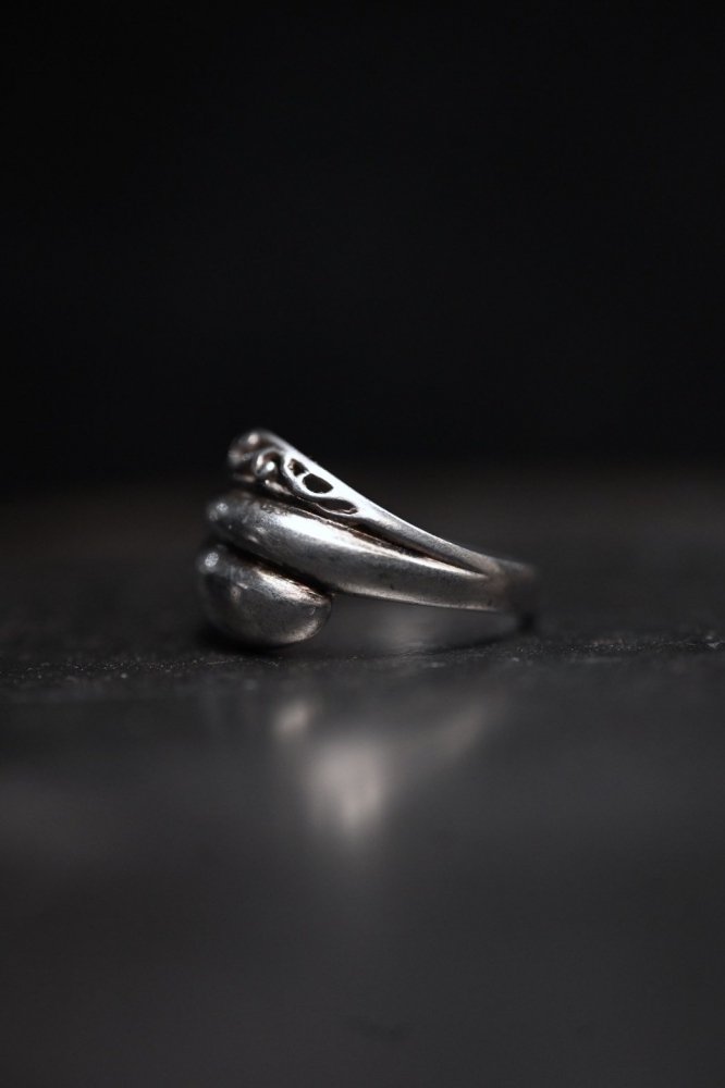 Vintage silver ring