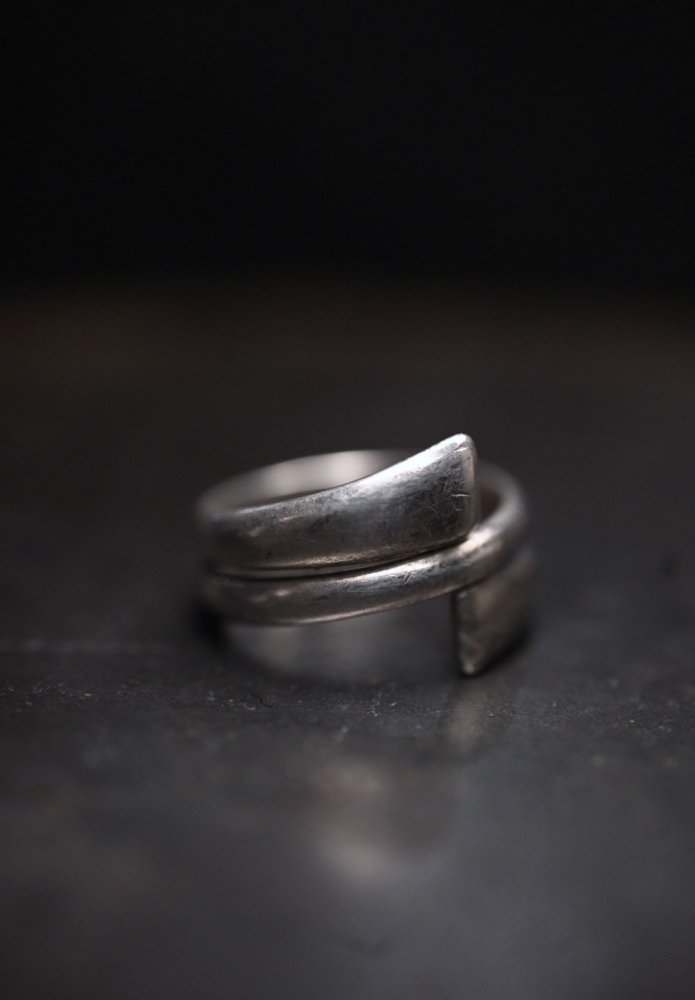 Vintage silver ring