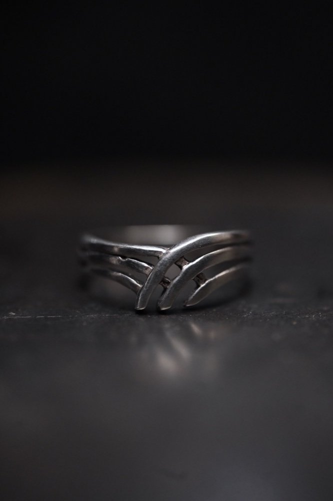 Vintage silver ring