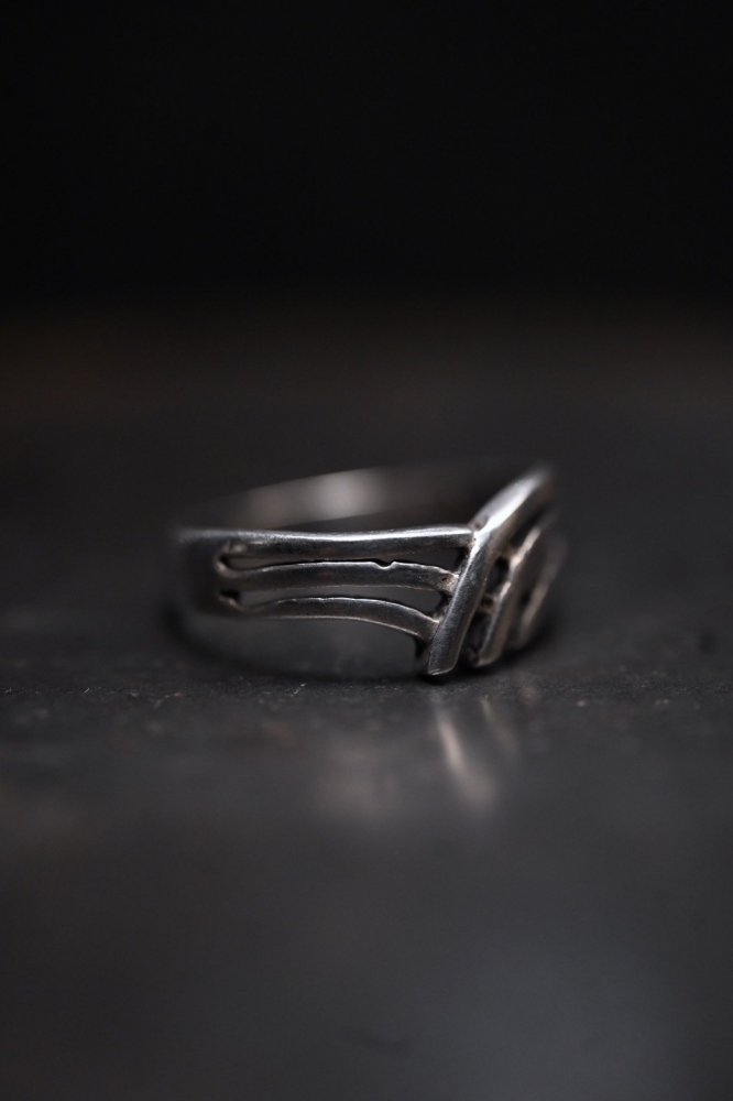 Vintage silver ring