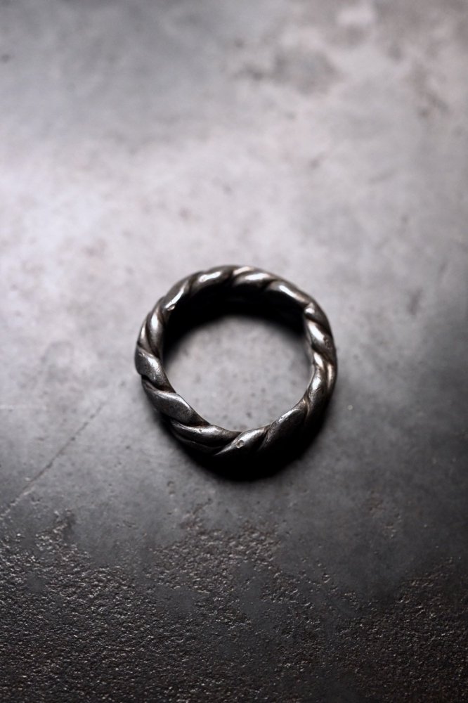 Vintage silver ring