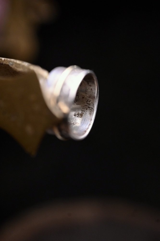 Vintage silver ring