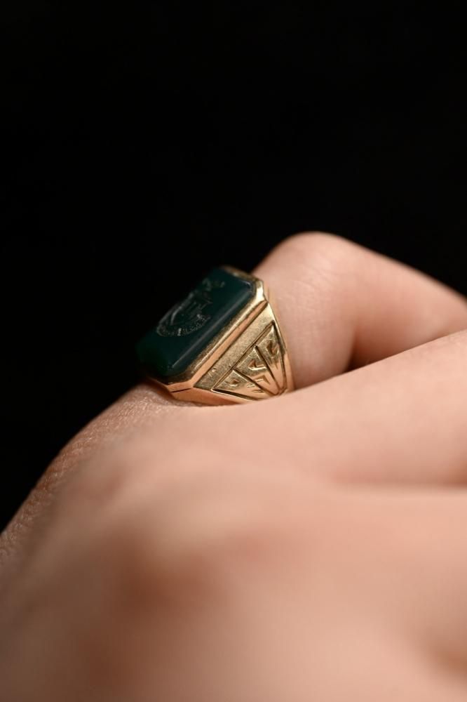 us 1956 10K gold Intaglio college ring