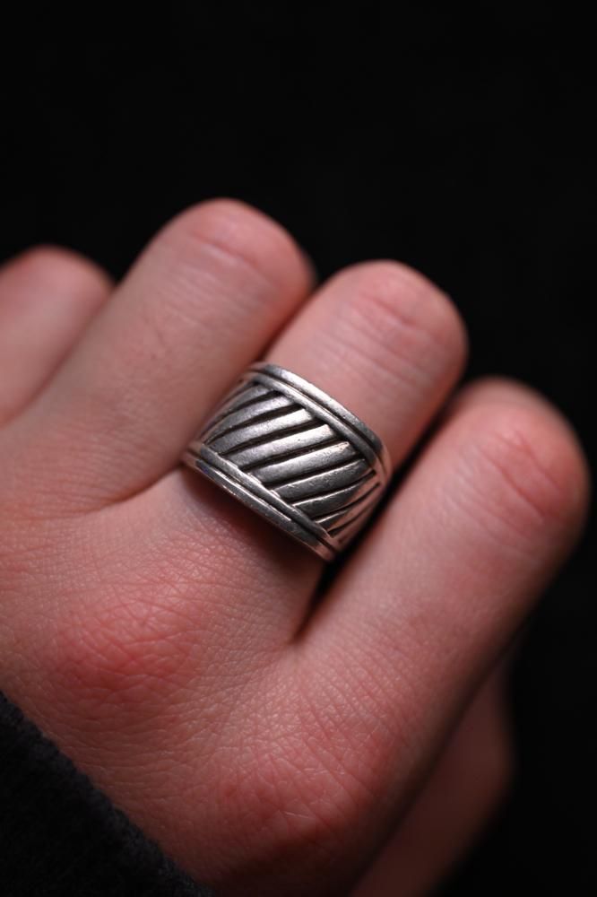 Vintage silver ring