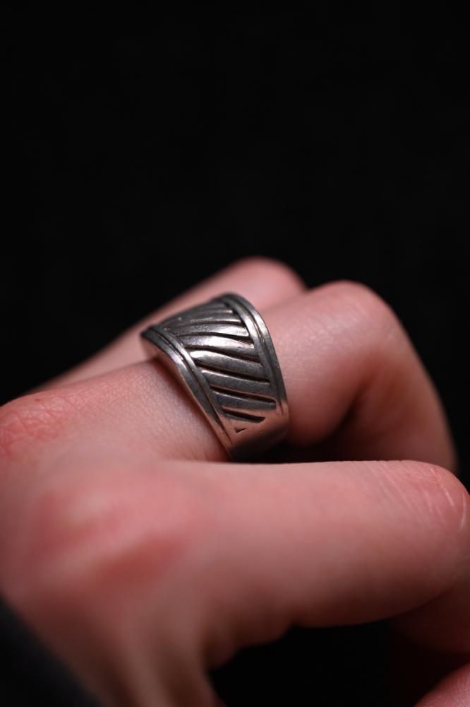 Vintage silver ring