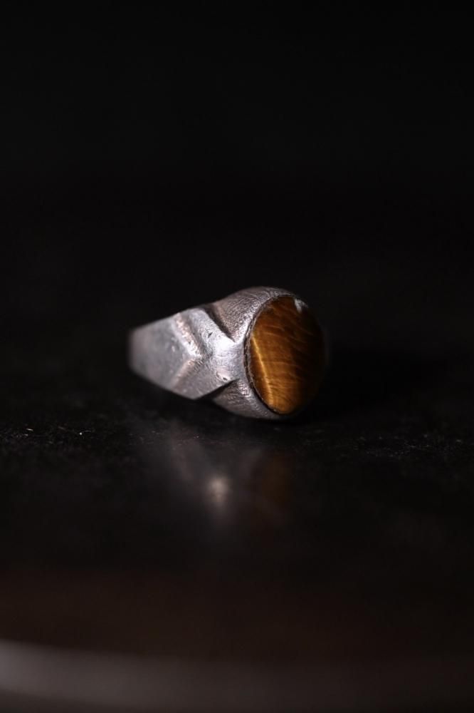 Vintage silver  tiger eye ring