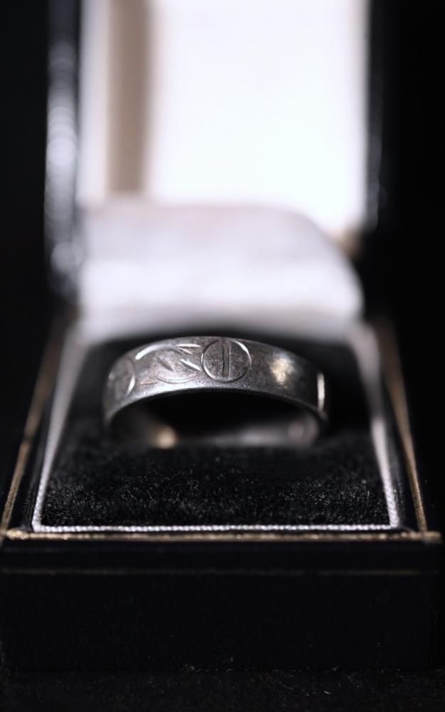 Vintage silver cross ring