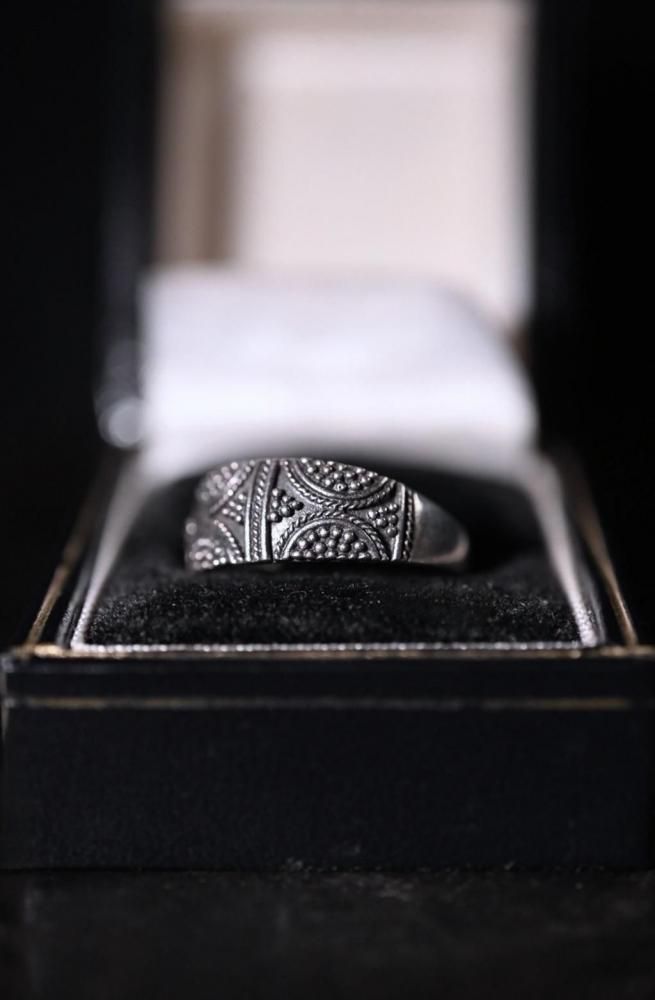 Vintage silver ring