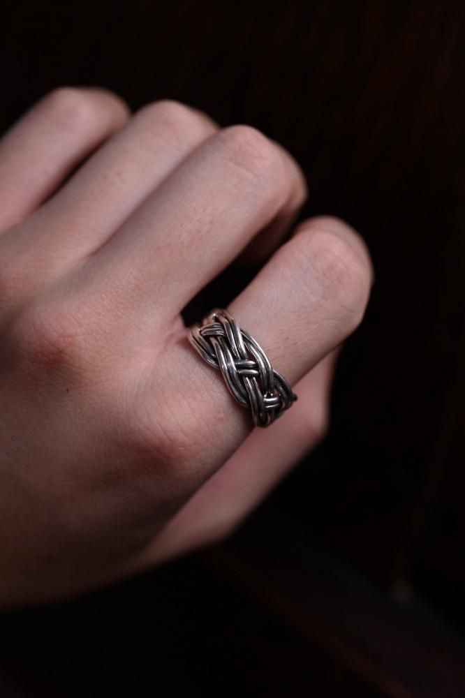 Vintage silver braid ring