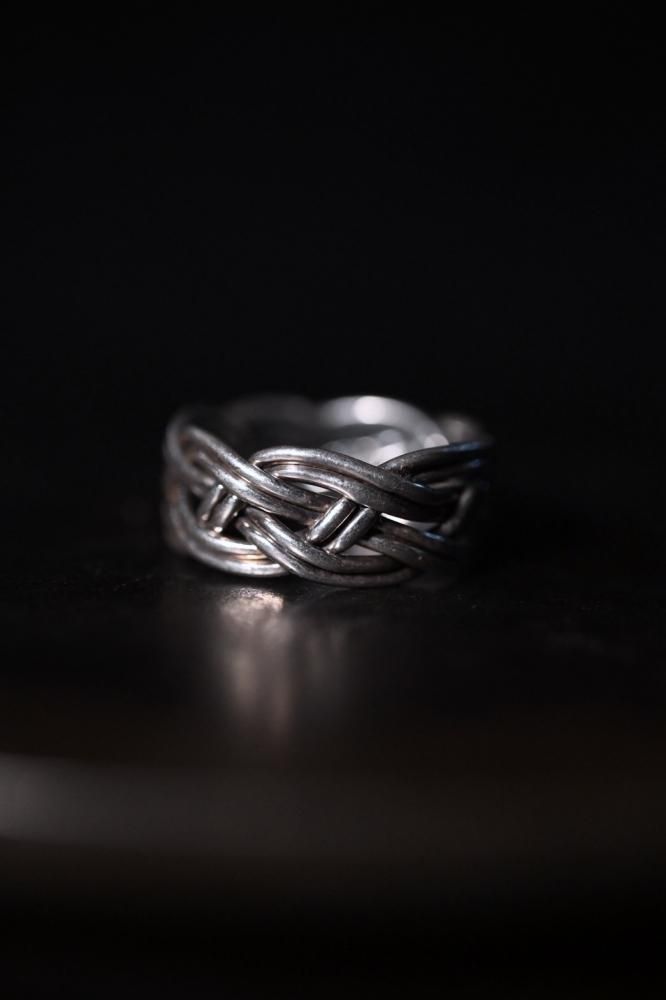 Vintage silver braid ring
