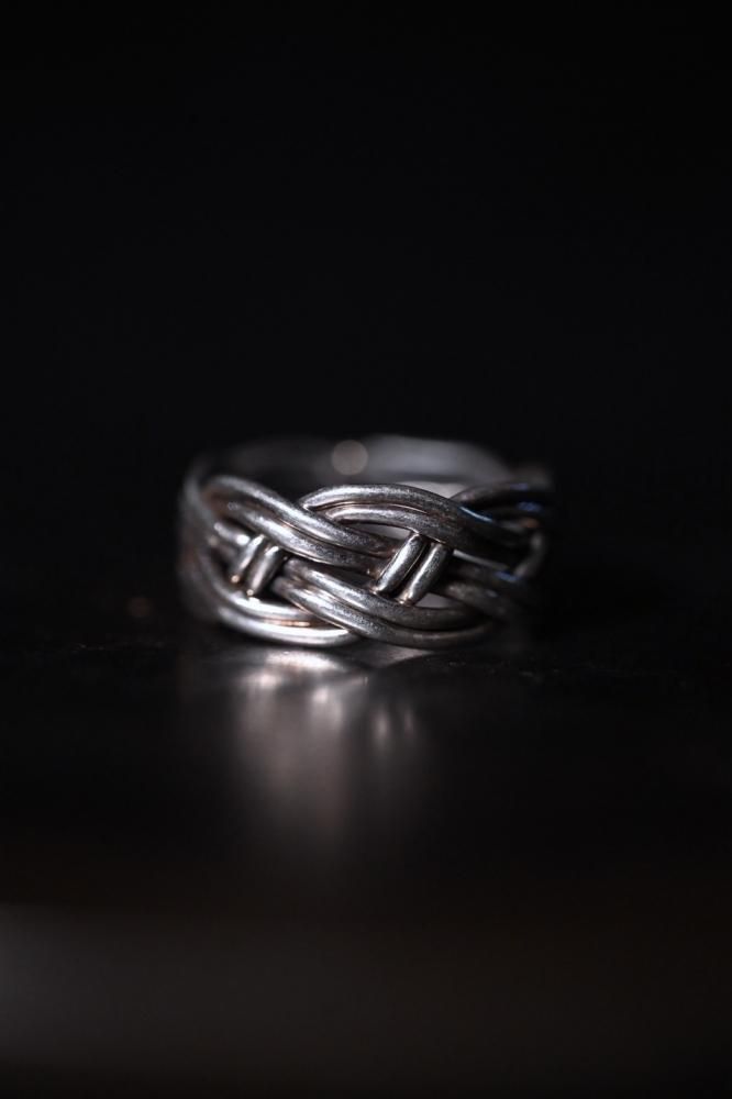 Vintage silver braid ring