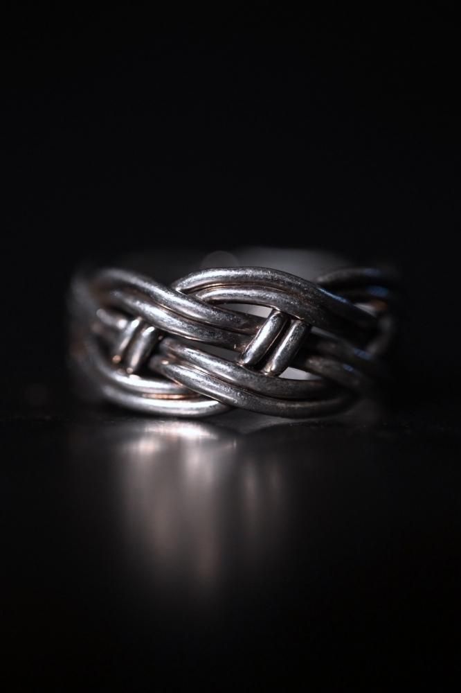 Vintage silver braid ring