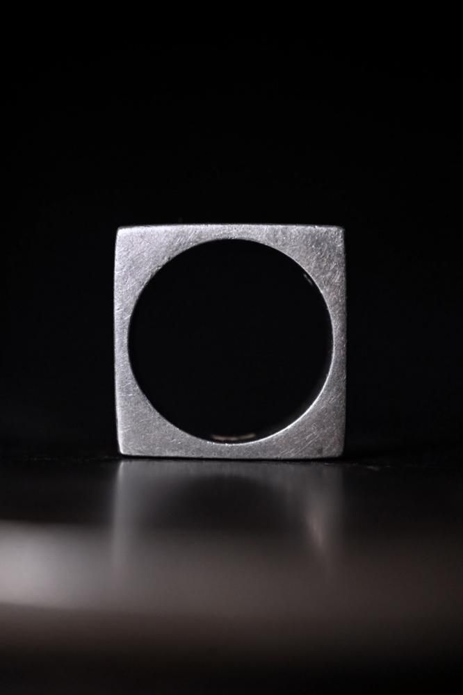 Vintage silver square ring