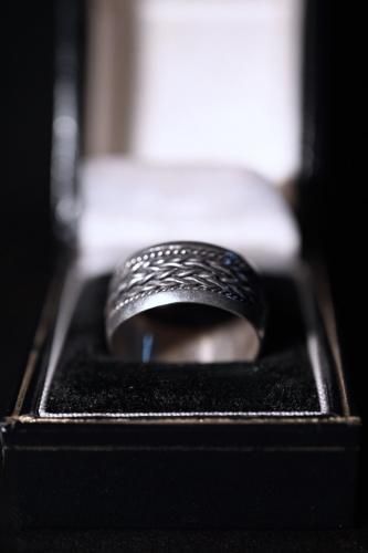 Vintage silver chain design ring