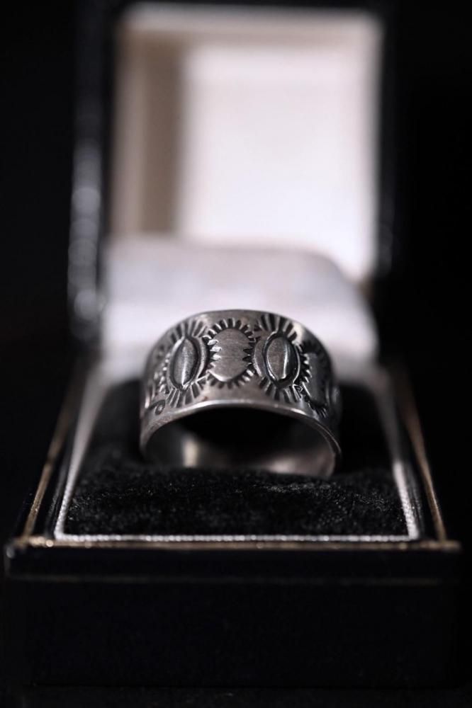 Vintage "Navajo" silver ring