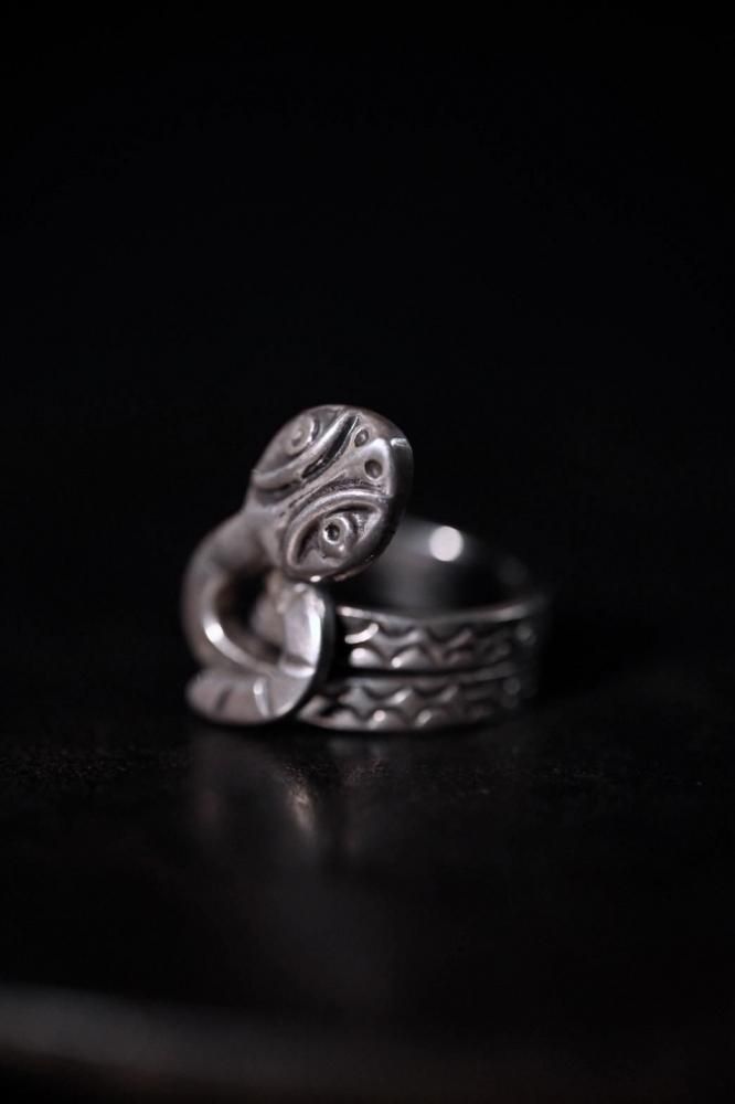 Vintage silver snake ring
