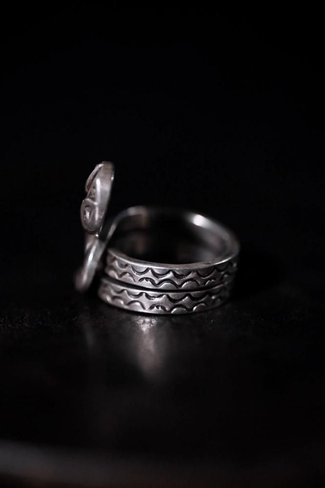 Vintage silver snake ring