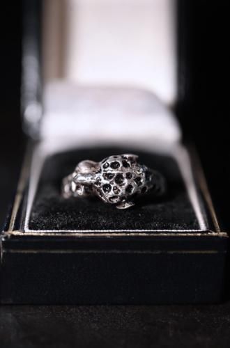 Vintage panther silver ring