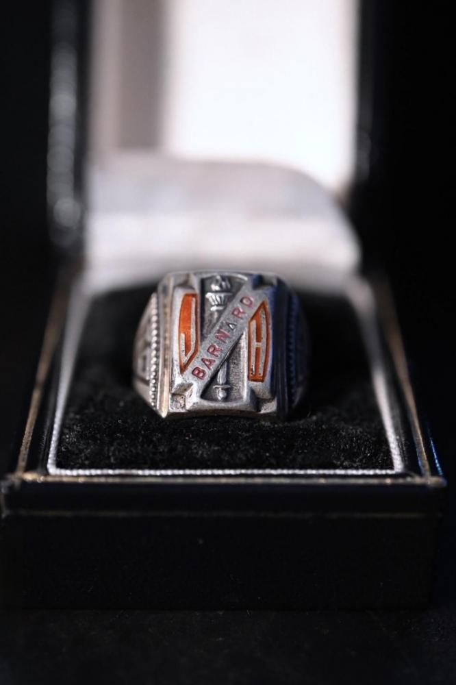 us 1952 silver college ring