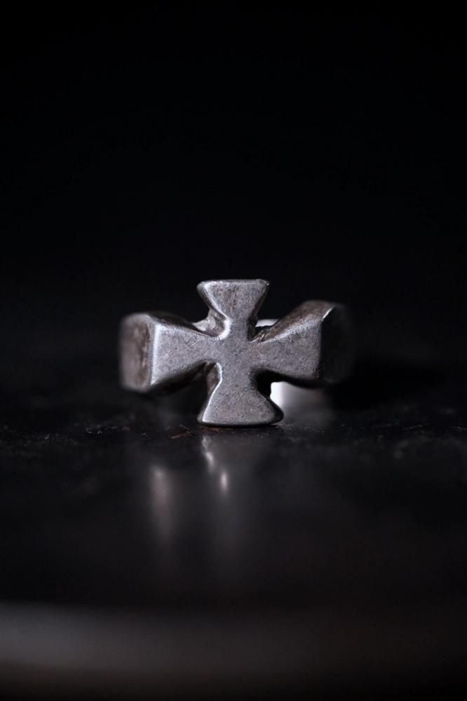 Vintage iron cross silver ring